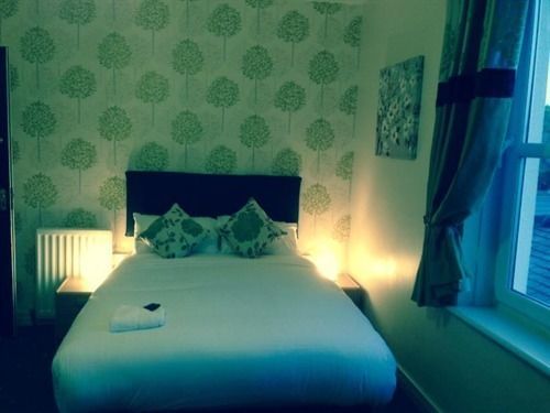 The Avenue Bed & Breakfast Durham Bagian luar foto